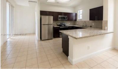 2014 Shoma Dr , Unit 173, Royal Palm Beach, FL 33414 Photo