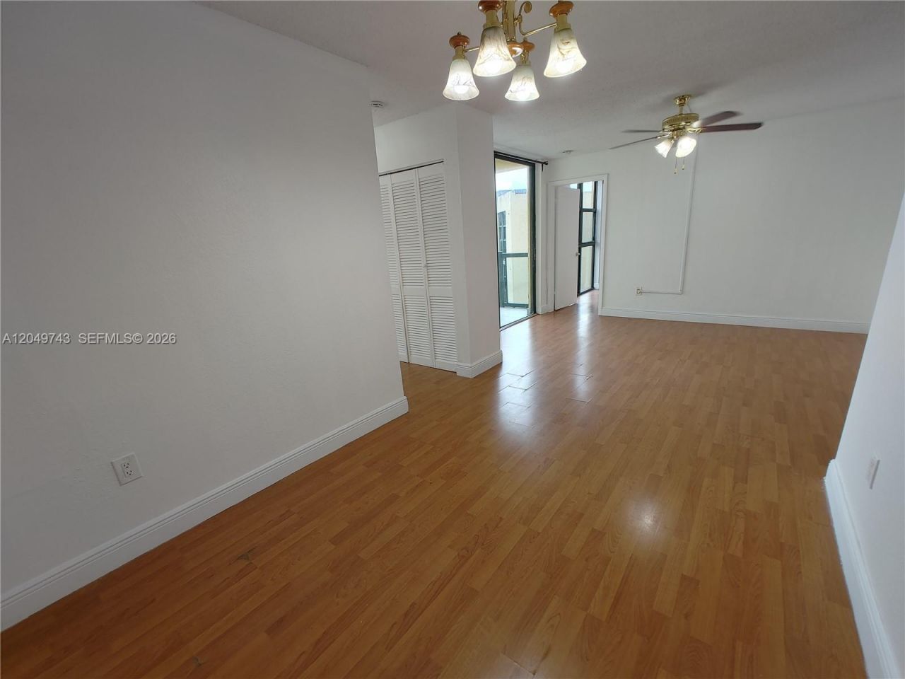 11800 SW 18th St , Unit 512-4, Miami, FL 33175 Photo