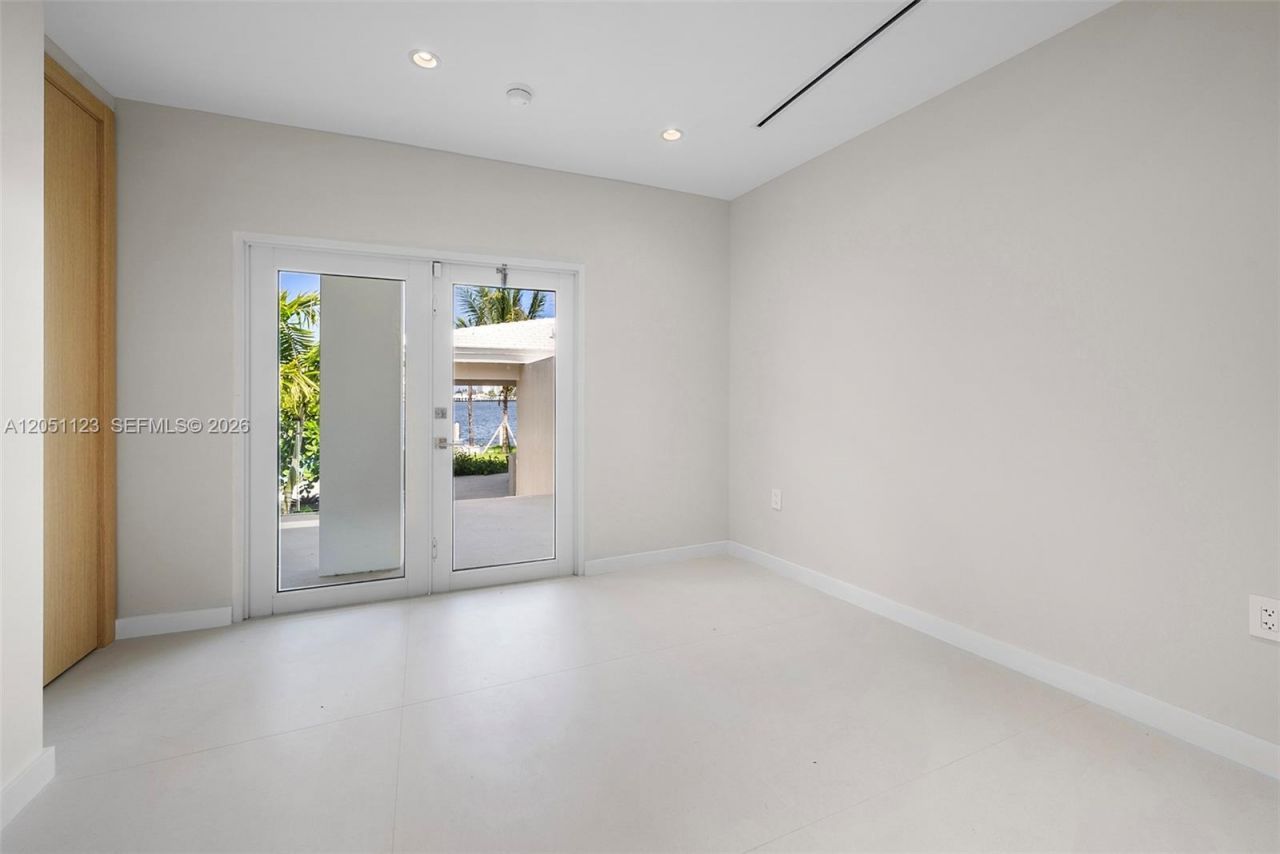 900 N Northlake Dr, Hollywood, FL 33019 Photo