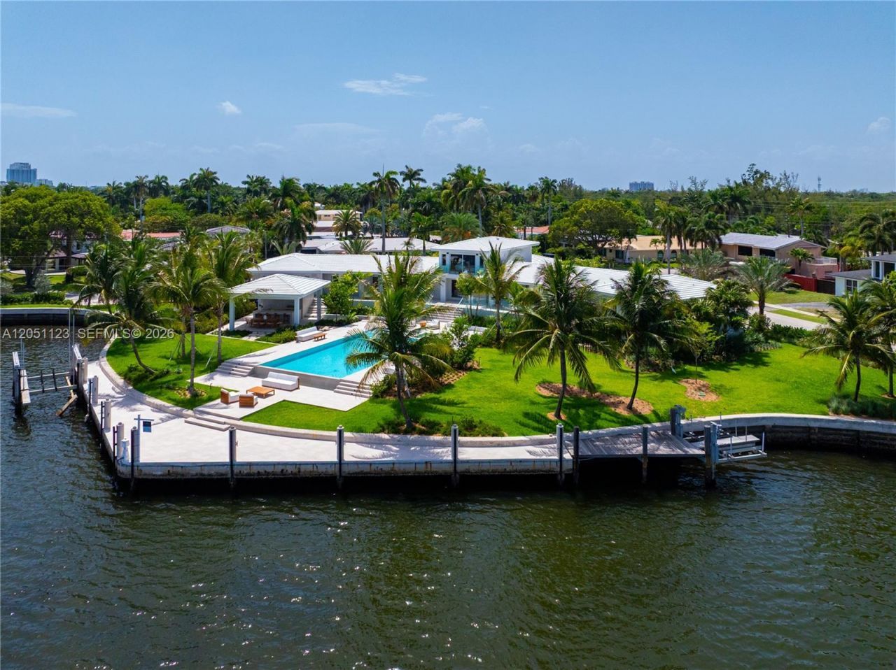 900 N Northlake Dr, Hollywood, FL 33019 Photo