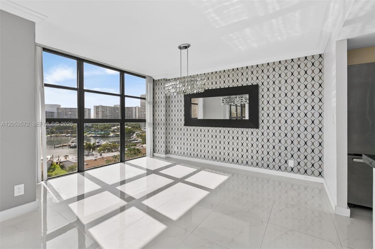 200 Leslie Dr, Unit 930, Hallandale Beach, FL 33009 Photo