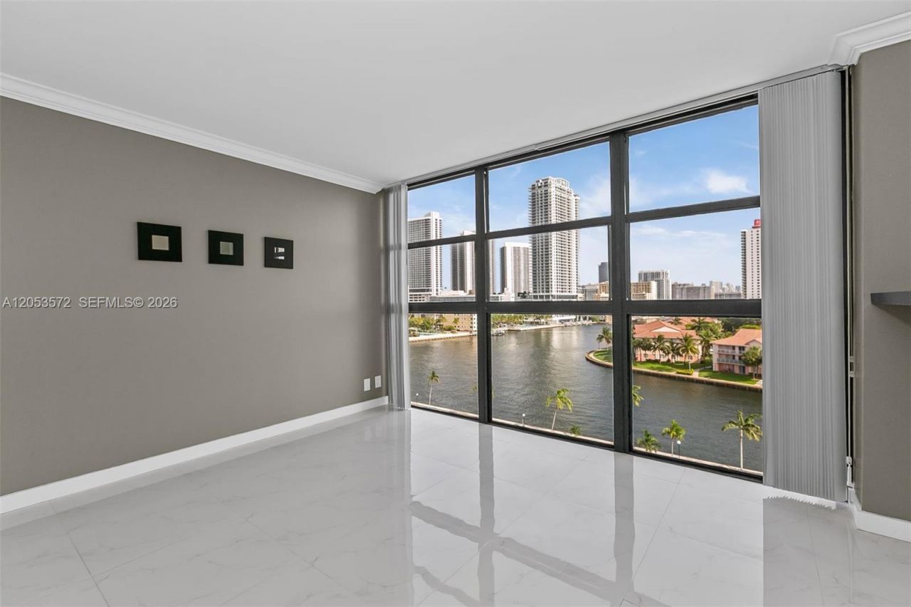 200 Leslie Dr, Unit 930, Hallandale Beach, FL 33009 Photo