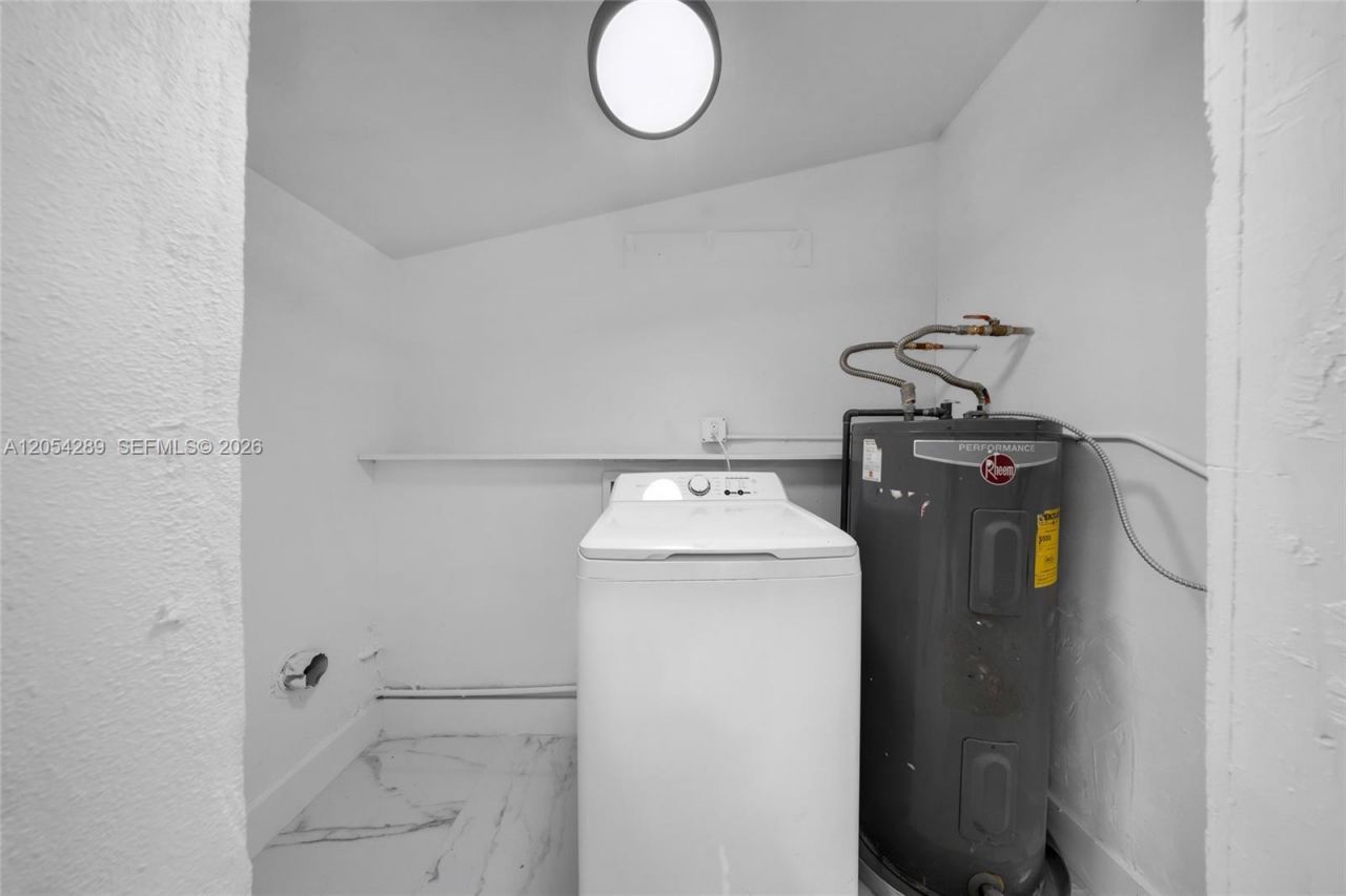 2468 NW 21st St , Unit 2, Fort Lauderdale, FL 33311 Photo