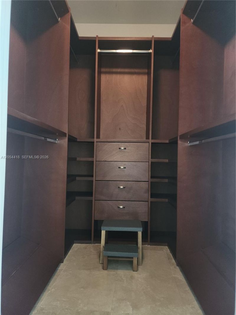 601 NE 36th St, Unit 3210, Miami, FL 33137 Photo
