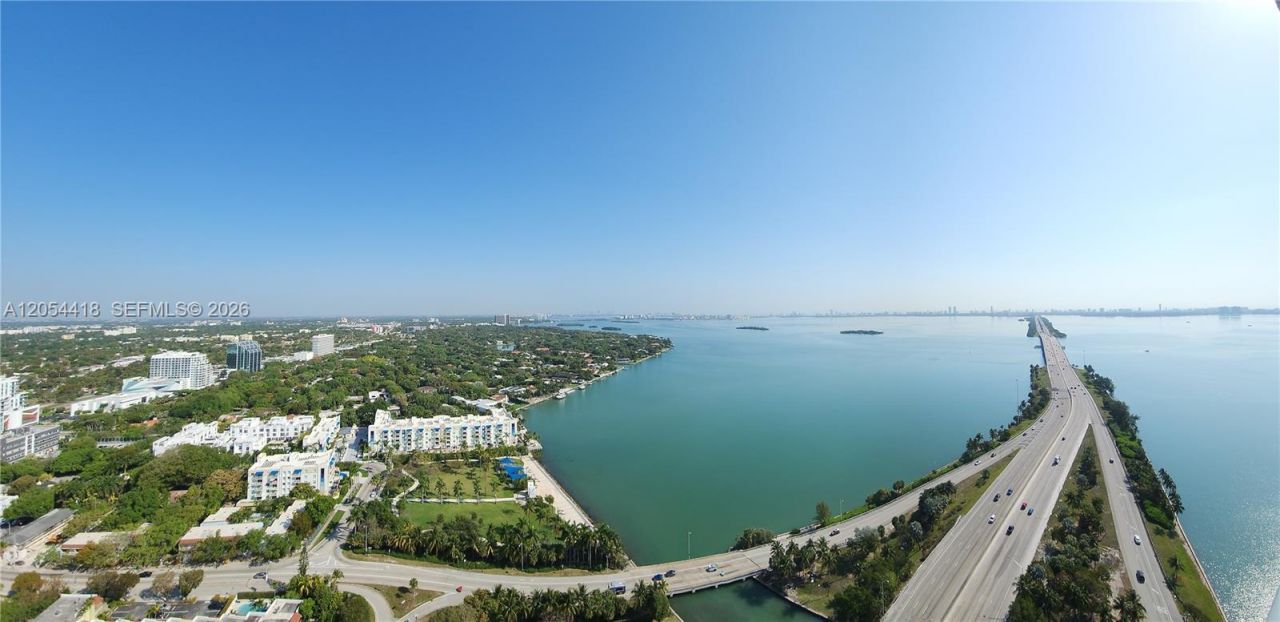 601 NE 36th St, Unit 3210, Miami, FL 33137 Photo