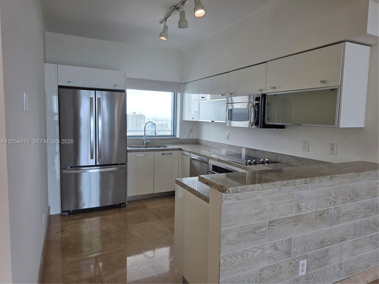 601 NE 36th St, Unit 3210, Miami, FL 33137 Photo
