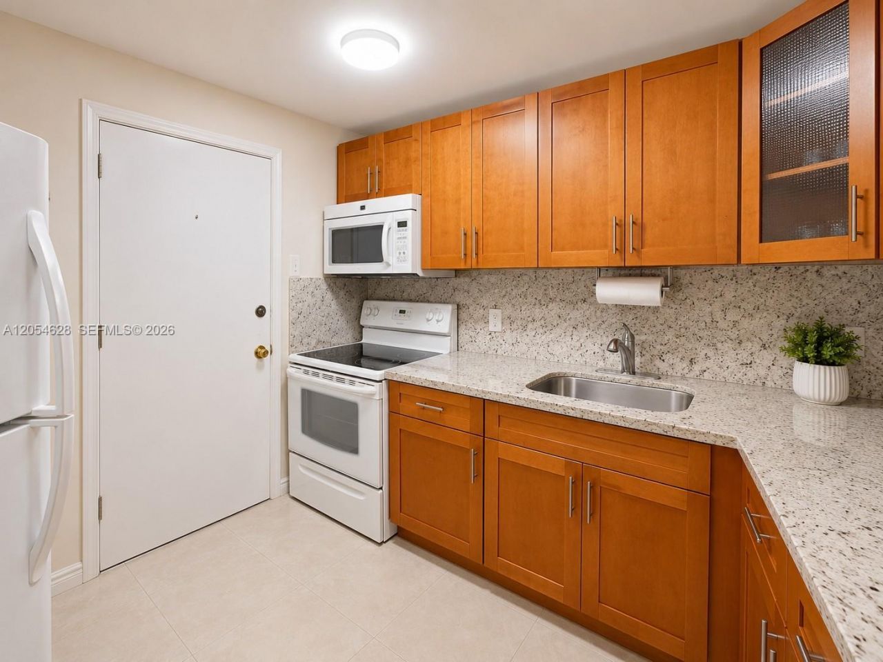 680 Miller Dr , Unit W405, Miami Springs, FL 33166 Photo