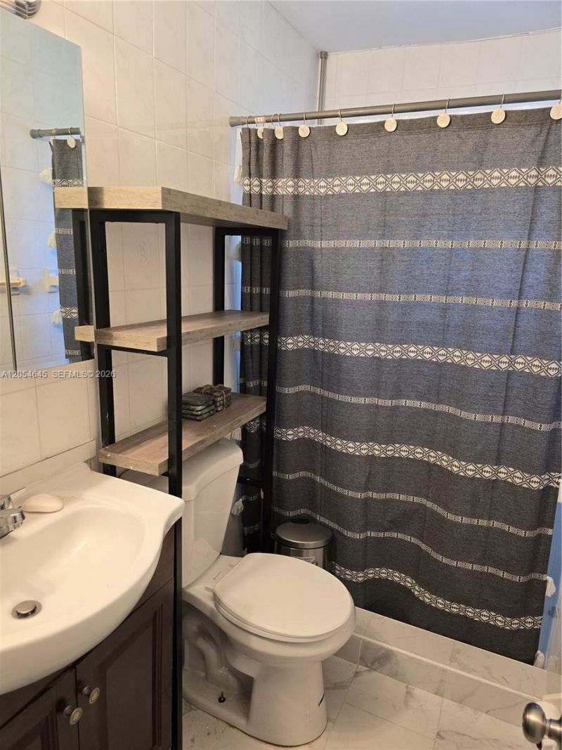 1293 NE 110th St , Unit B, Miami, FL 33161 Photo