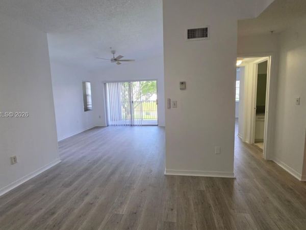 4500 NW 107th Ave, Unit 201-9, Doral, FL 33178