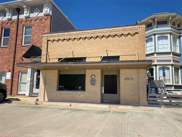 4803 Broadway Street , Addison, TX 75001