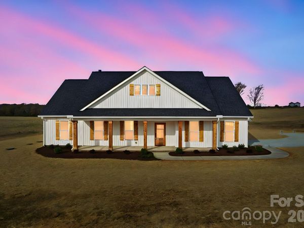 4020 Landsford Road , Marshville, NC 28103