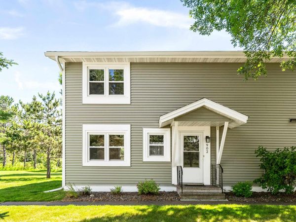 902 Madison Ave, Duluth, MN 55811