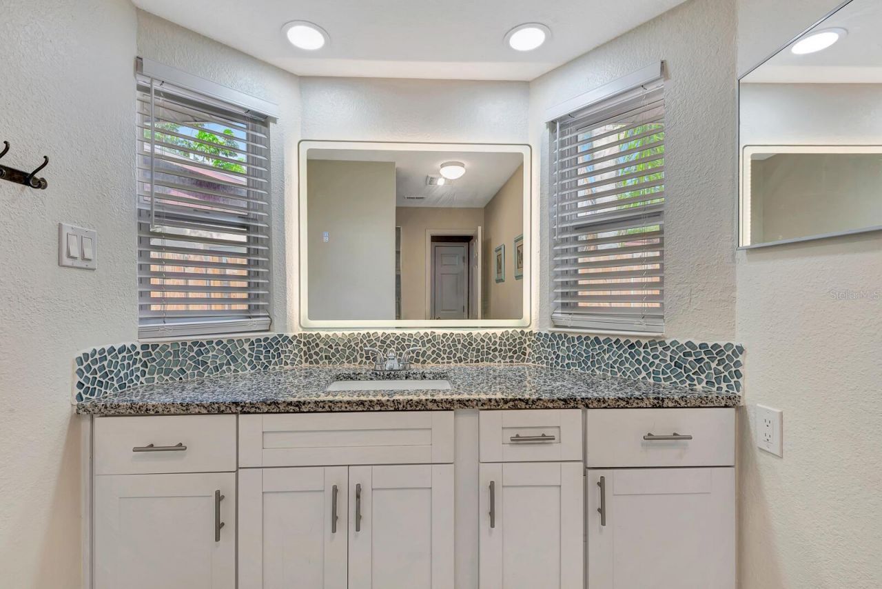2510 51st Avenue Terrace W, Bradenton, FL 34207 Photo