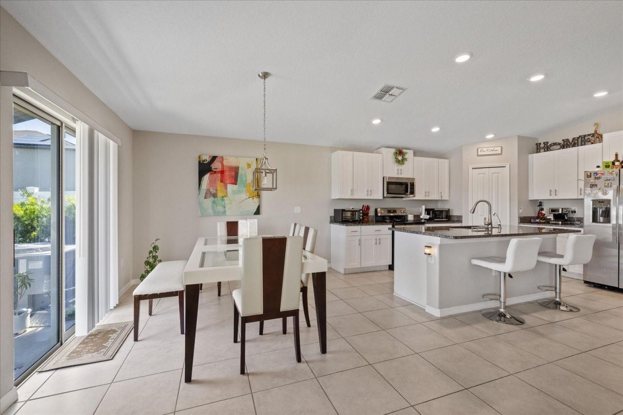 11803 Blackeyed Susan Drive , Riverview, FL 33579 Photo
