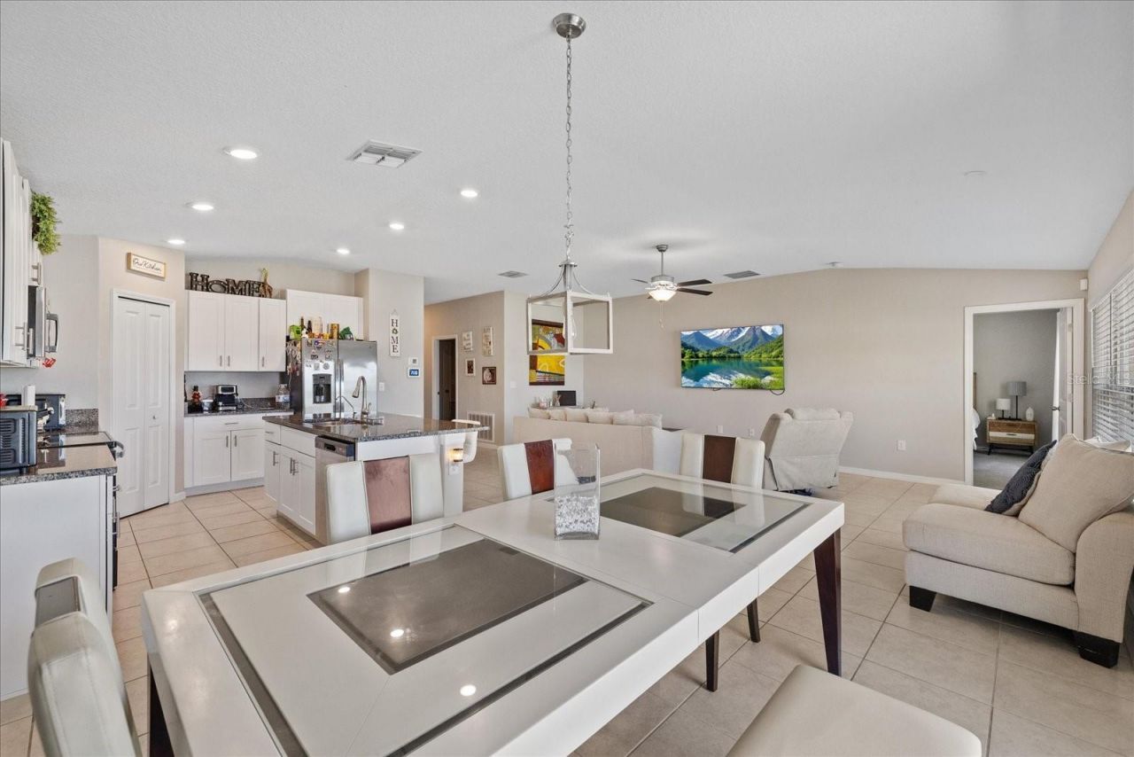 11803 Blackeyed Susan Drive , Riverview, FL 33579 Photo