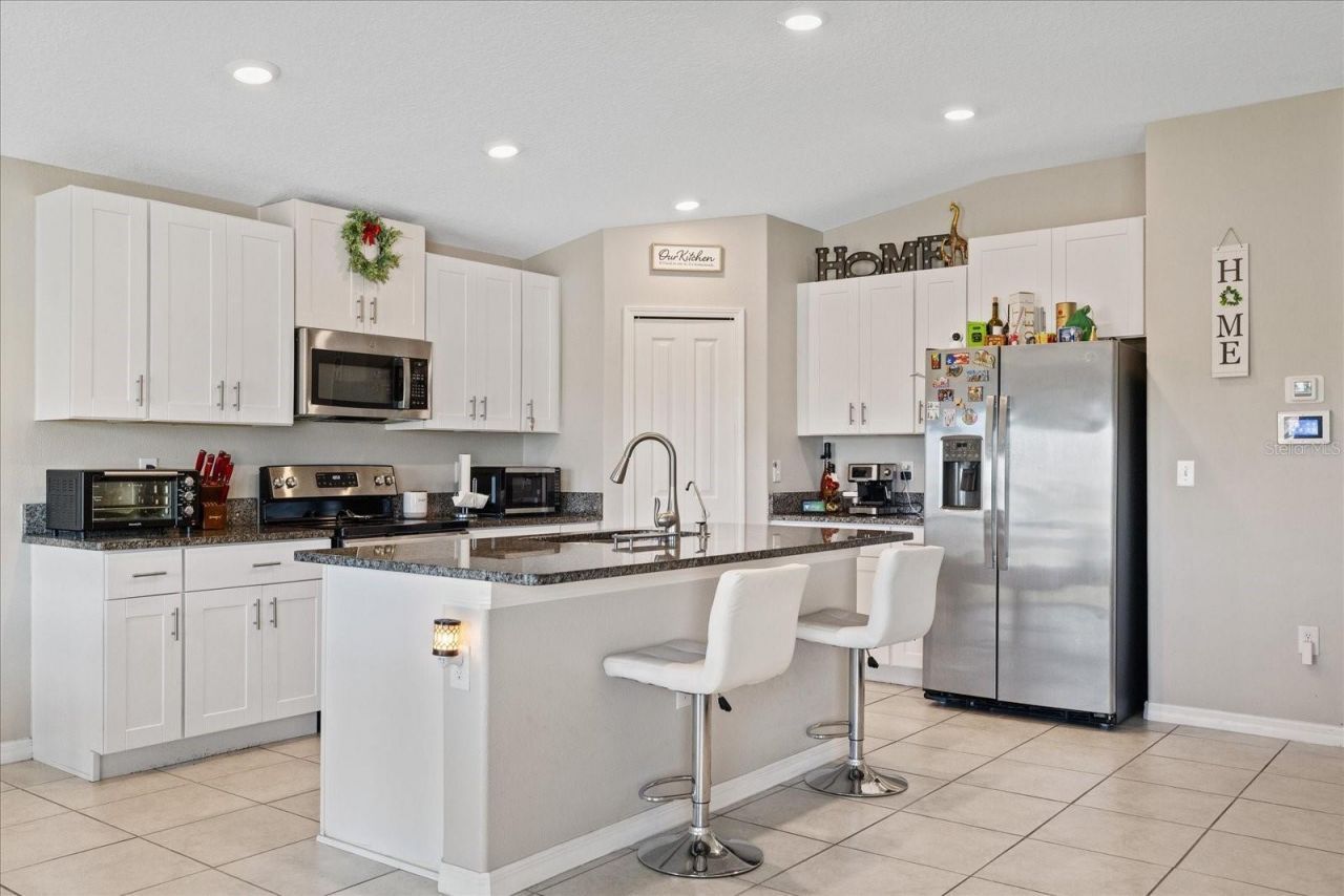 11803 Blackeyed Susan Drive , Riverview, FL 33579 Photo