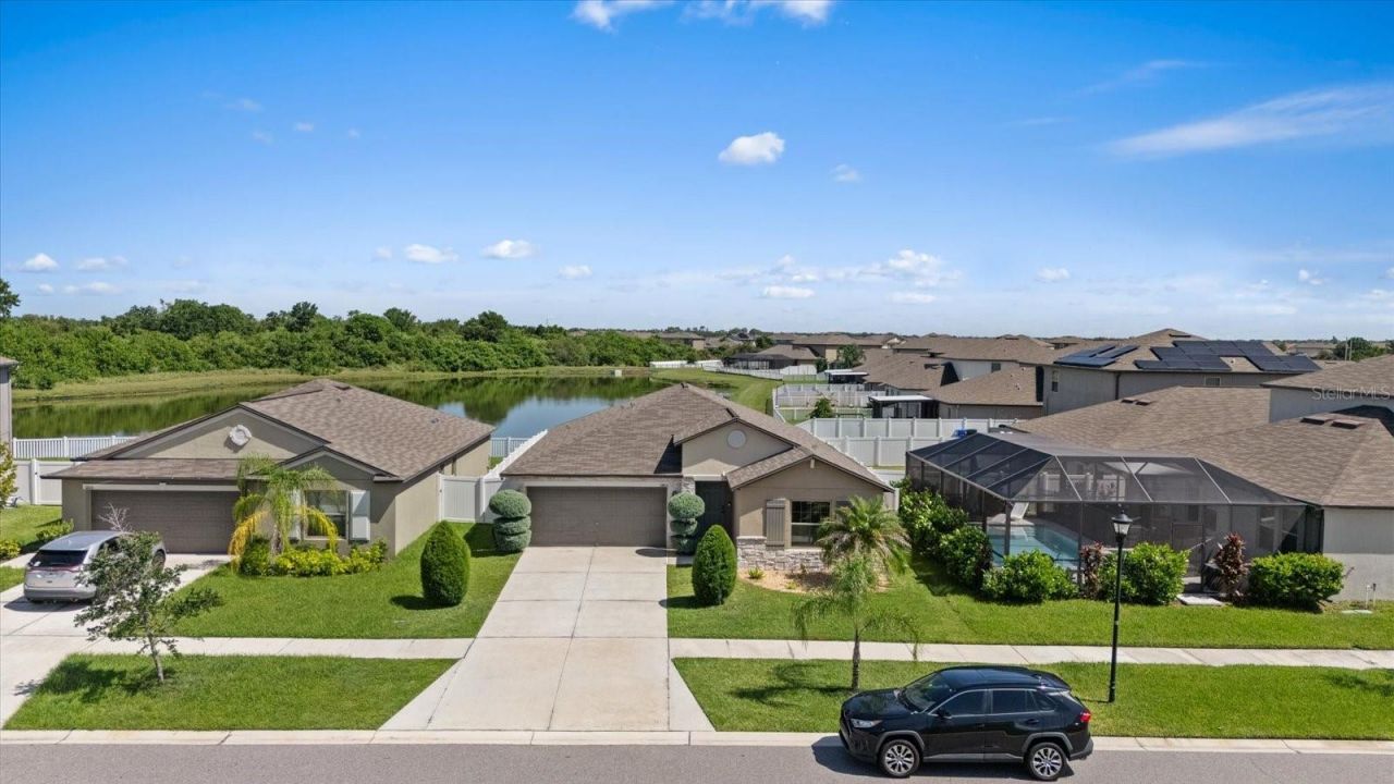 11803 Blackeyed Susan Drive , Riverview, FL 33579 Photo
