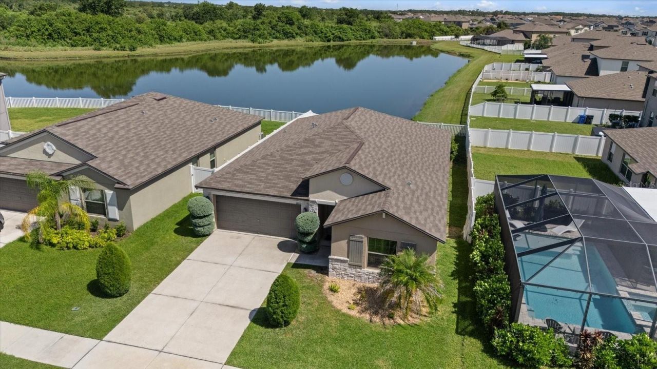 11803 Blackeyed Susan Drive , Riverview, FL 33579 Photo