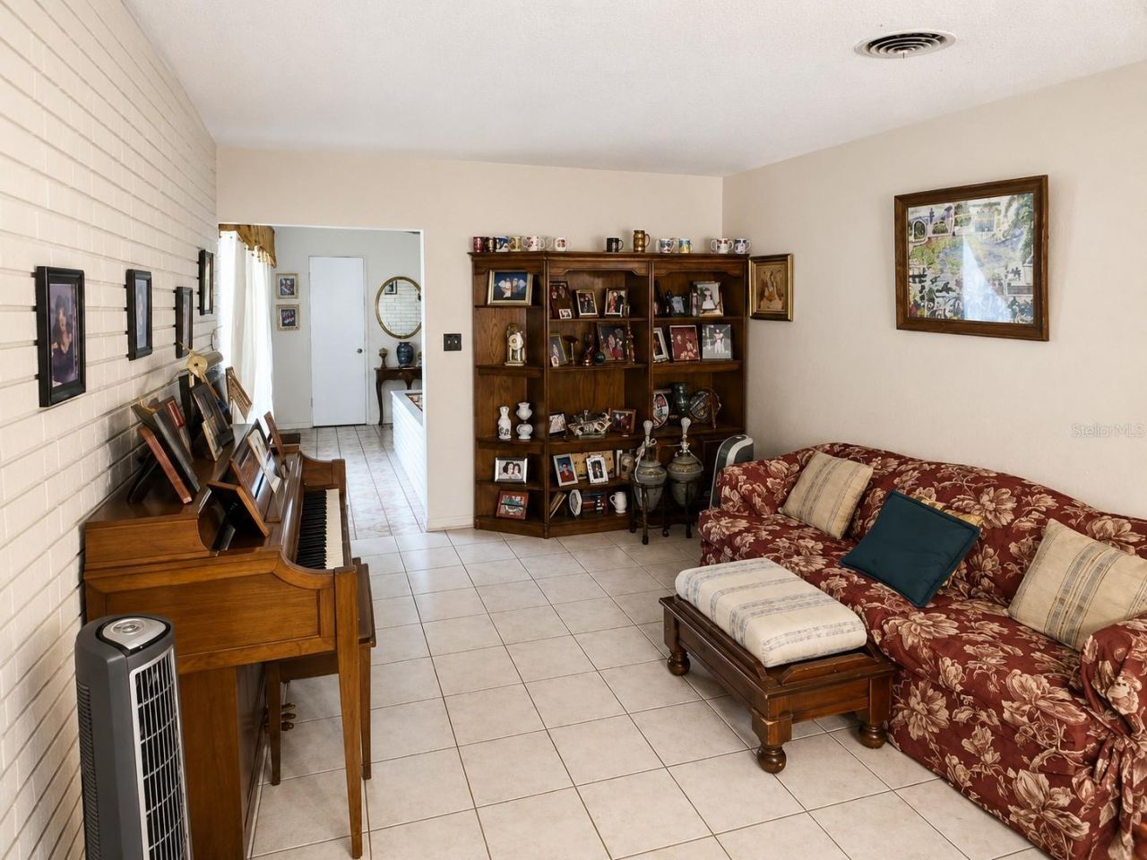 6035 7th Street S, Saint Petersburg, FL 33705 Photo