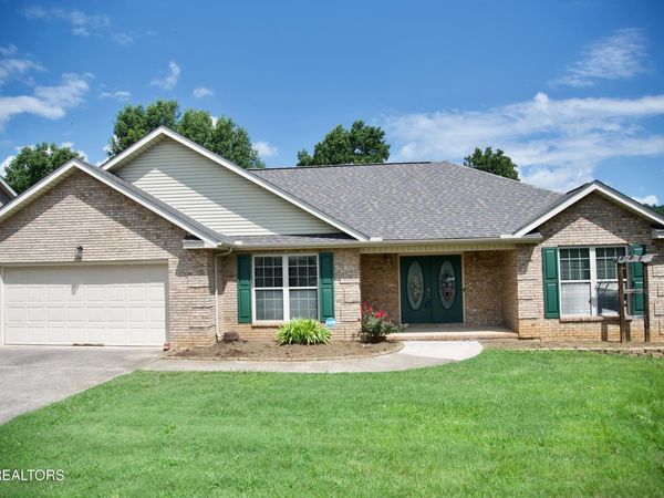 5621 Reinhardt Lane, Knoxville, TN 37924