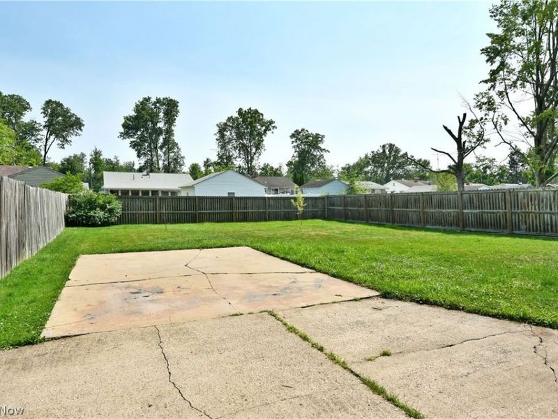 2231 Stewart Drive NW, Warren, OH 44485 Photo 35