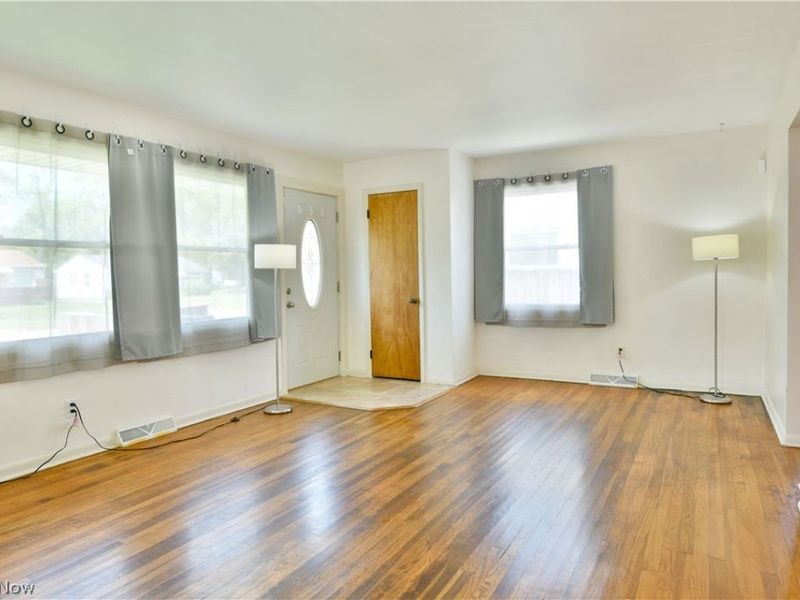 2231 Stewart Drive NW, Warren, OH 44485 Photo 6