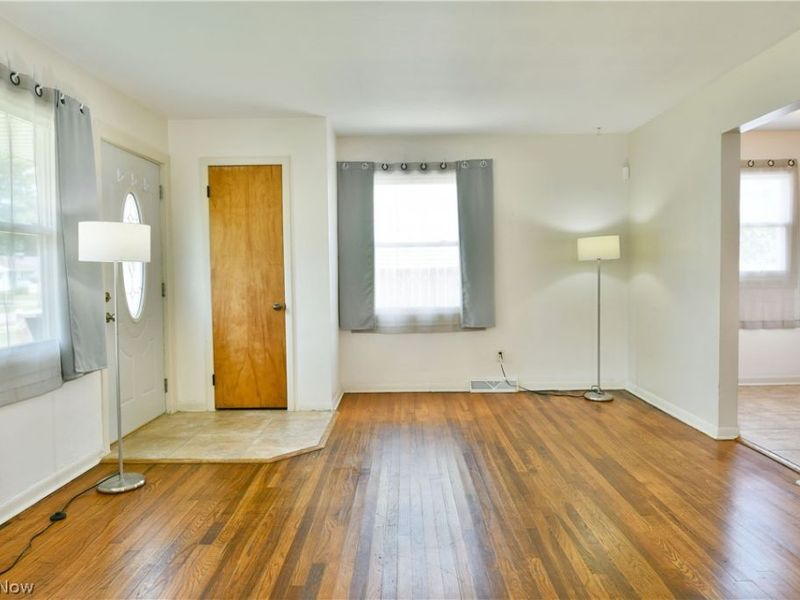 2231 Stewart Drive NW, Warren, OH 44485 Photo 7