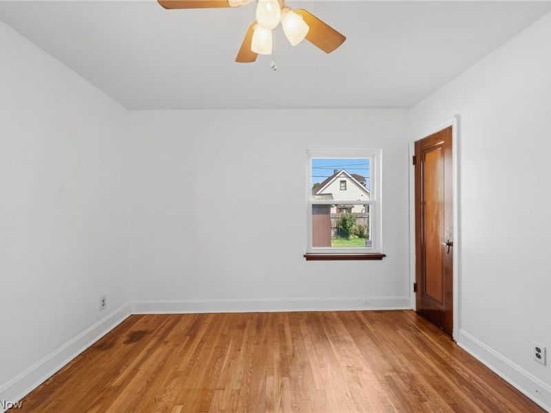 3755 Washington Park Boulevard, Newburgh Heights, OH 44105 Photo 23