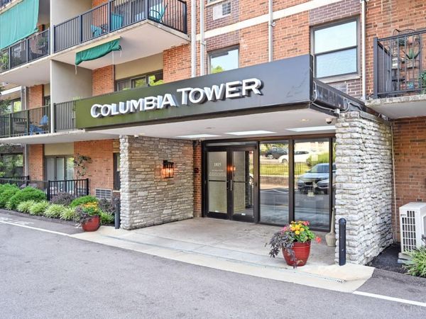 1815 Wm H Taft Road, Cincinnati, OH 45206