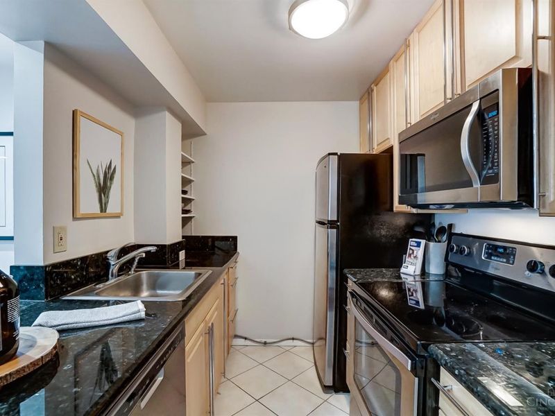 1815 William Howard Taft Road, Cincinnati, OH 45206 Photo 7