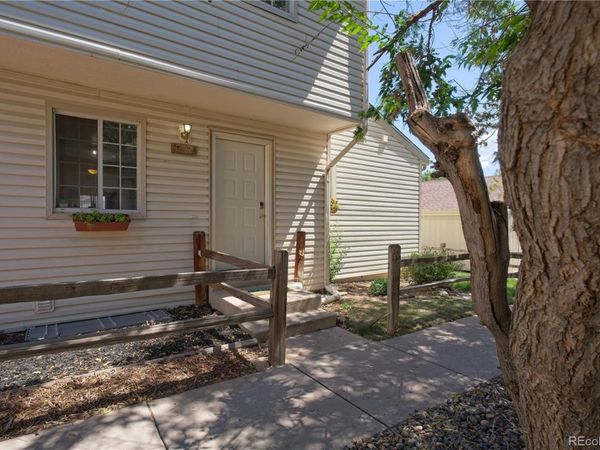 4242 S Mobile Circle , Unit A, Aurora, CO 80013
