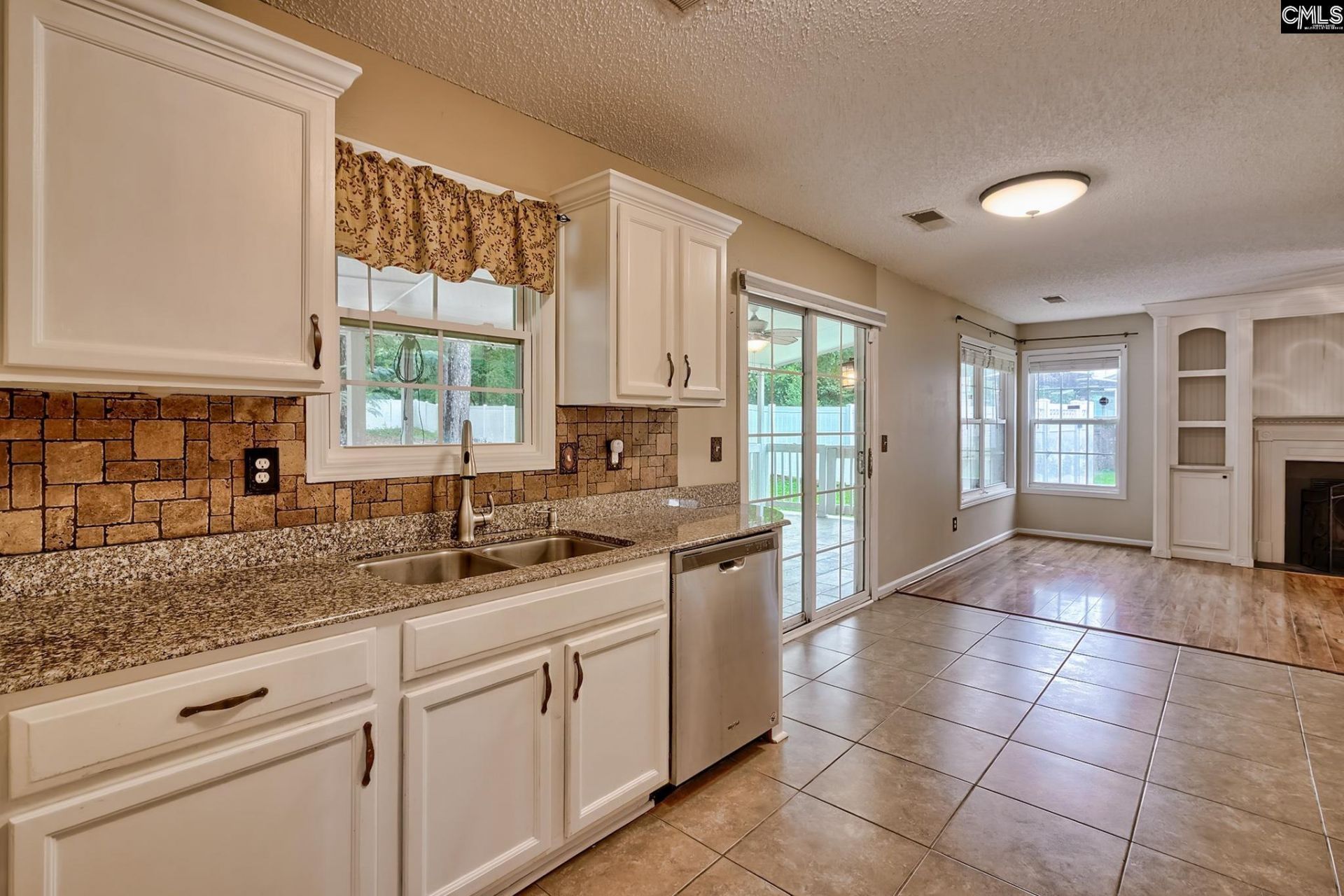 235 Ashewood Lake Drive  Photo 7