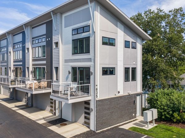 635 Fairview Avenue NE, Unit 1, Grand Rapids, MI 49503