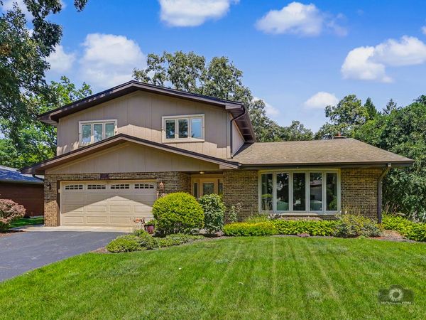 12517 S Nashville Avenue , Palos Heights, IL 60463