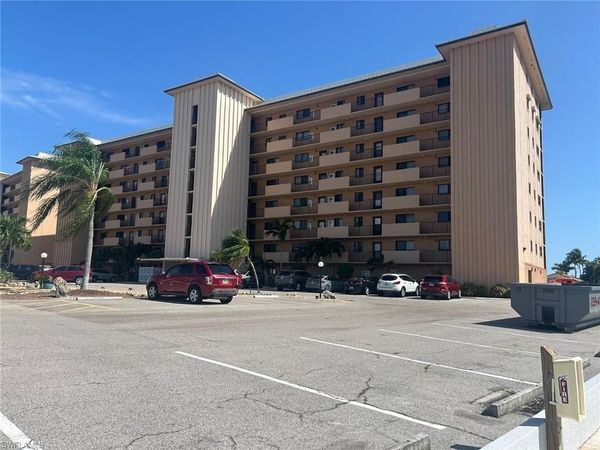 4260 SE 20th PL , Unit 205, CAPE CORAL, FL 33904