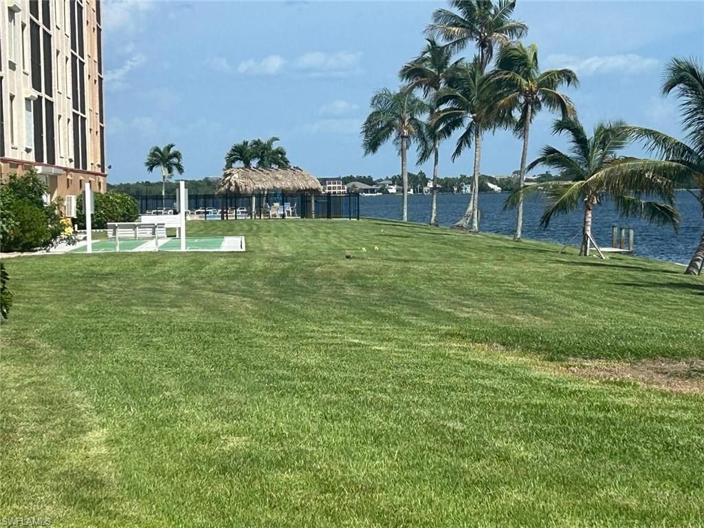 4260 SE 20th Pl , Unit 205, Cape Coral, FL 33904 Photo