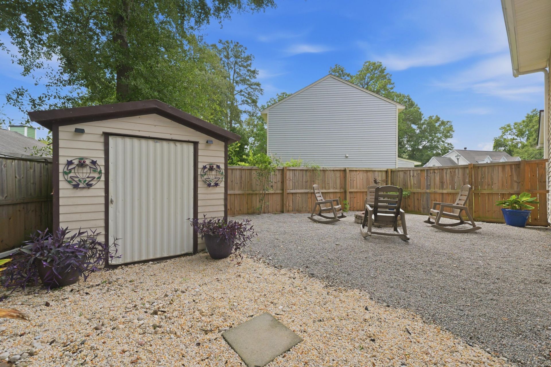 113 Lancelot Hall Photo 43
