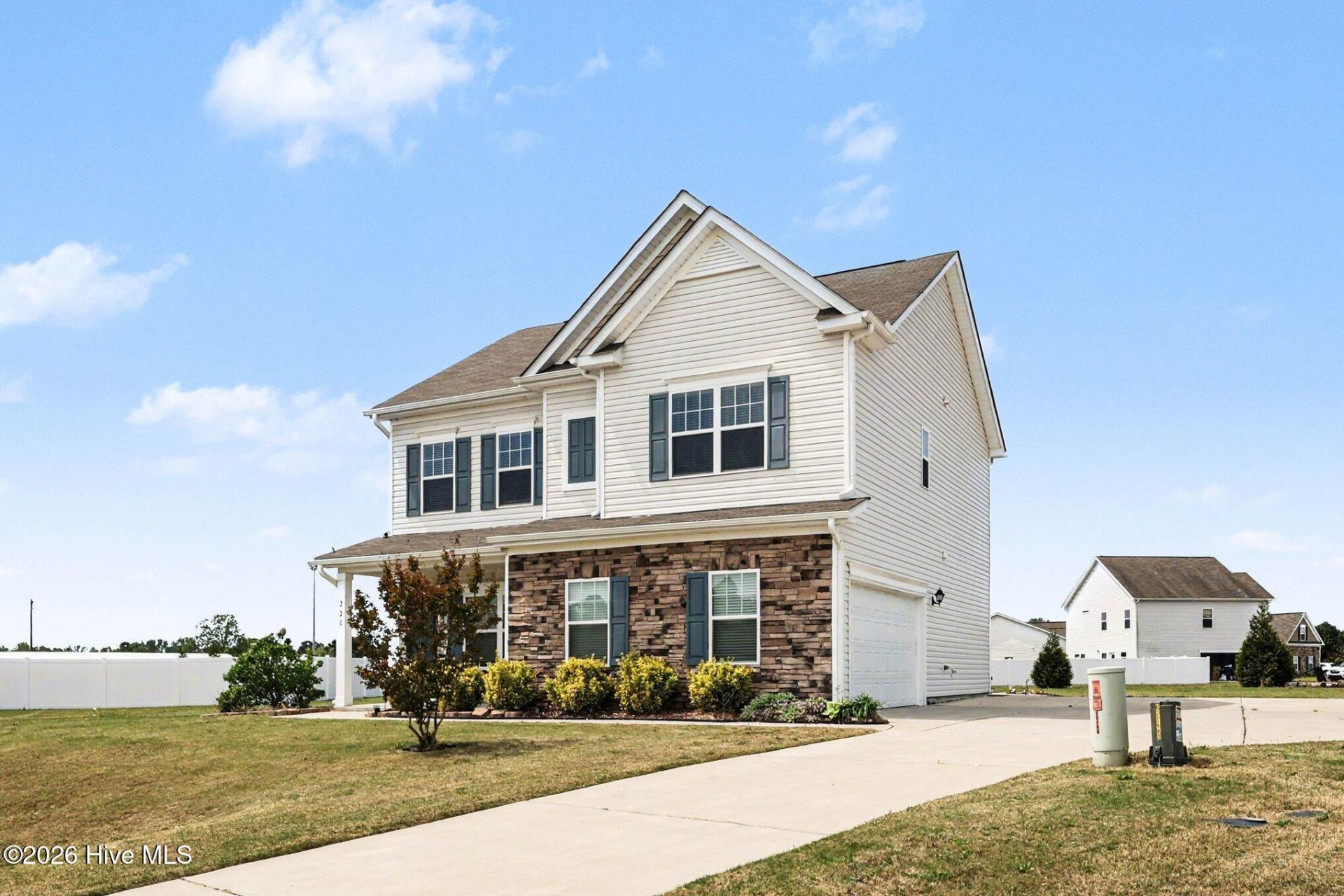 228 Monroe Fields Drive , Benson, NC 27504 Main Photo