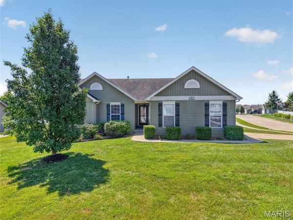 24 Austin Oaks Drive , Moscow Mills, MO 63362