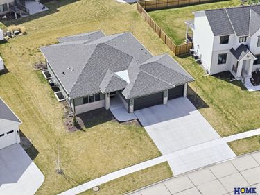 8819 Appaloosa Lane, Lincoln, NE 68520