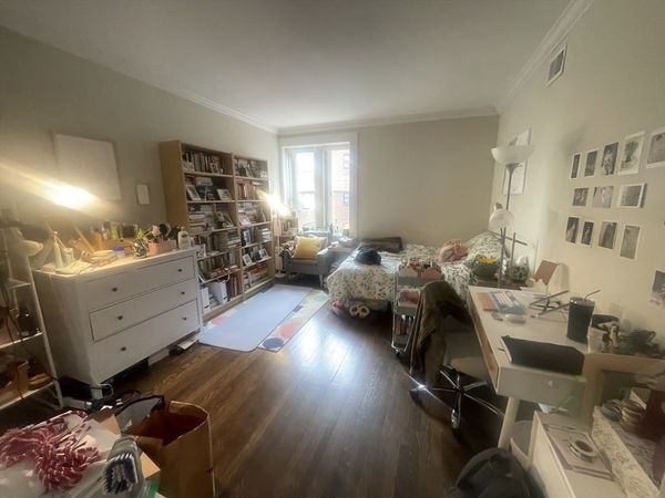 12 Short St, Unit 5, Brookline, MA 02446