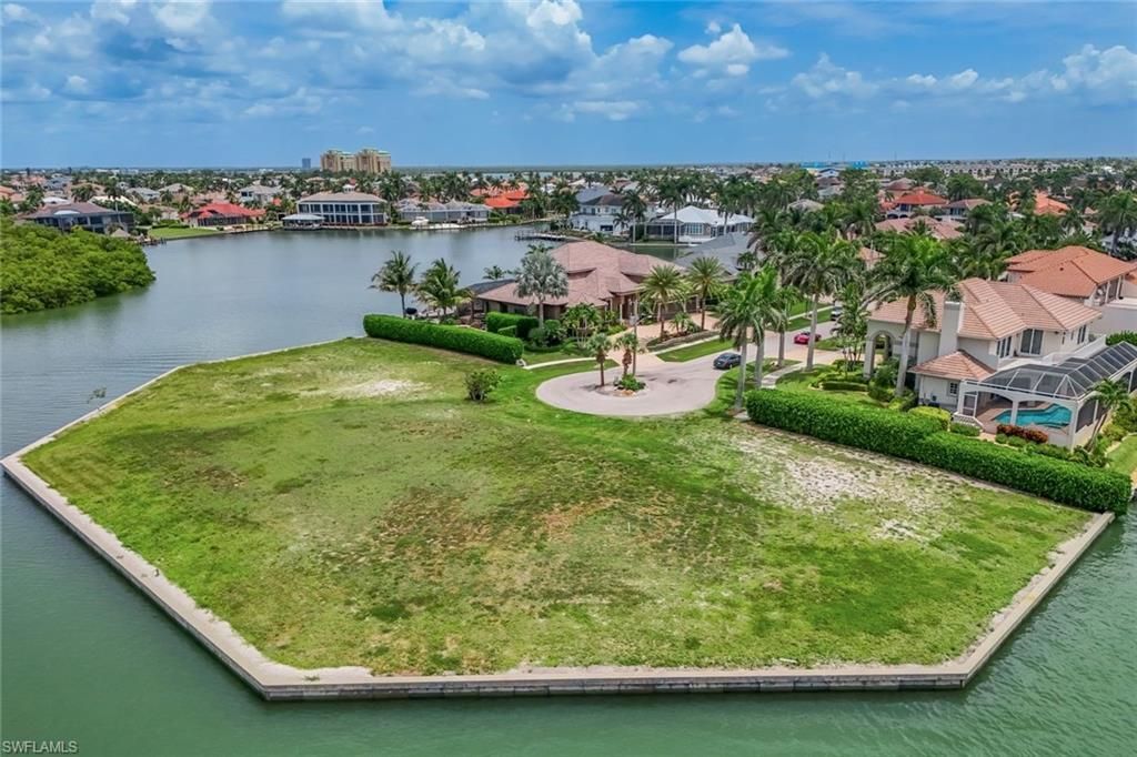 620 Rockport Ct , Marco Island, FL 34145 Photo