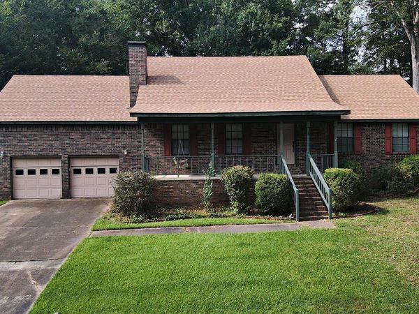 10 Edgewood Drive, Arkadelphia, AR 71923