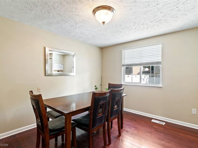 7380 Willow Run Drive , Mentor, OH 44060 Photo 10
