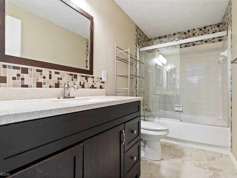 7380 Willow Run Drive , Mentor, OH 44060 Photo 19