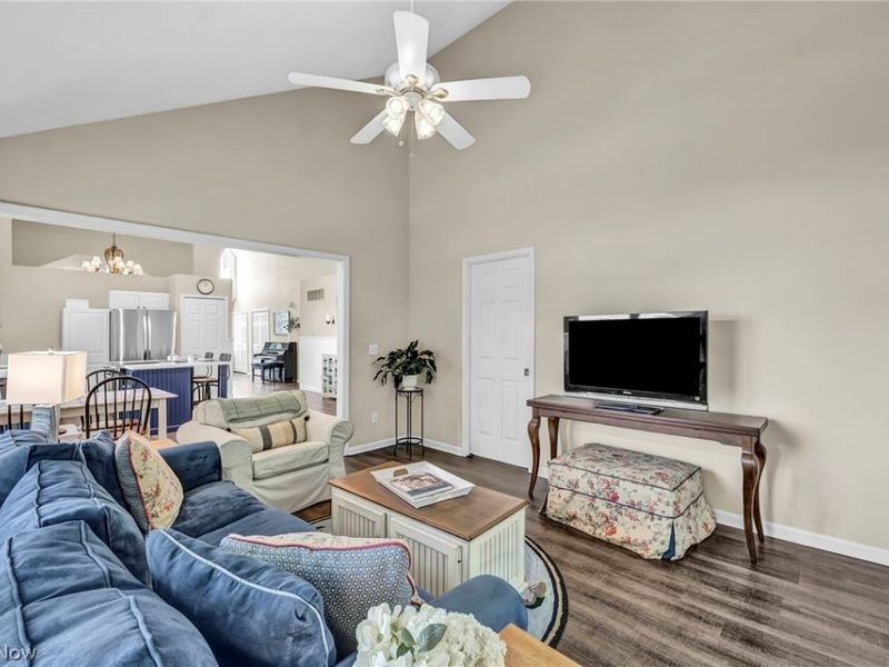 17876 Cambridge Oval, Strongsville, OH 44136 Photo 27
