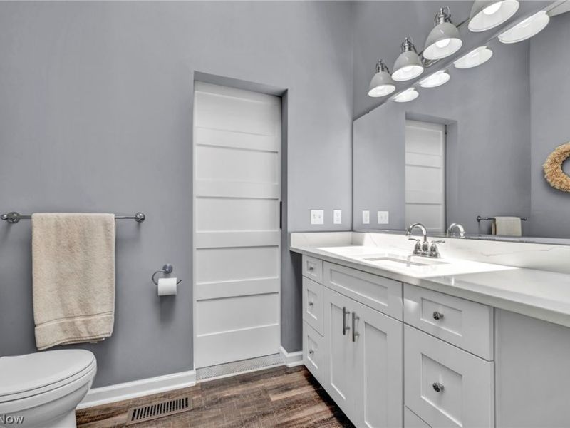 17876 Cambridge Oval, Strongsville, OH 44136 Photo 34