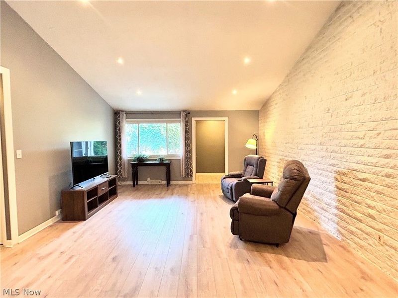 21908 River Oaks Drive, Unit 3B, Rocky River, OH 44116 Photo 12