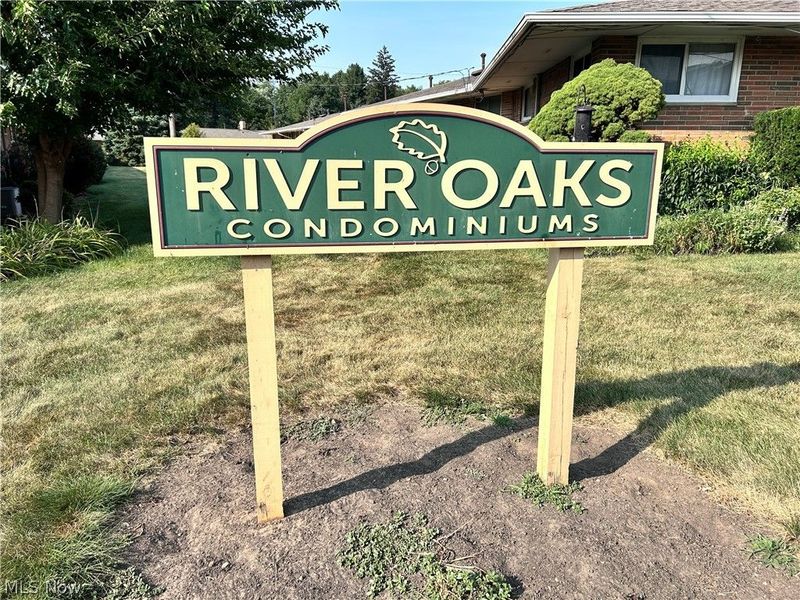 21908 River Oaks Drive, Unit 3B, Rocky River, OH 44116 Photo 6