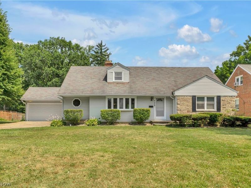6489 Solon Boulevard, Solon, OH 44139 Photo 1